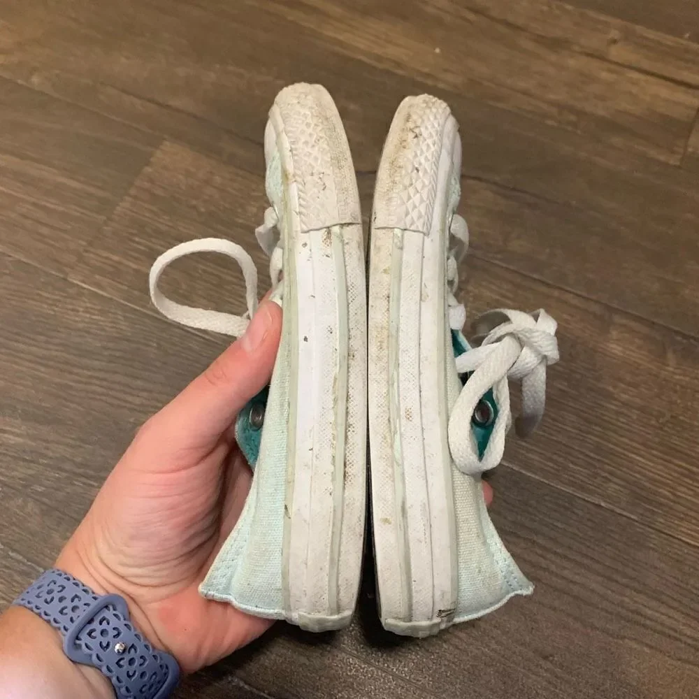 Converse Chuck Taylor blue low top streetwear kids 10.5 sneakers